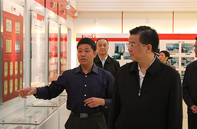 福建省委常委、省紀(jì)委書記倪岳峰調(diào)研虹潤公司