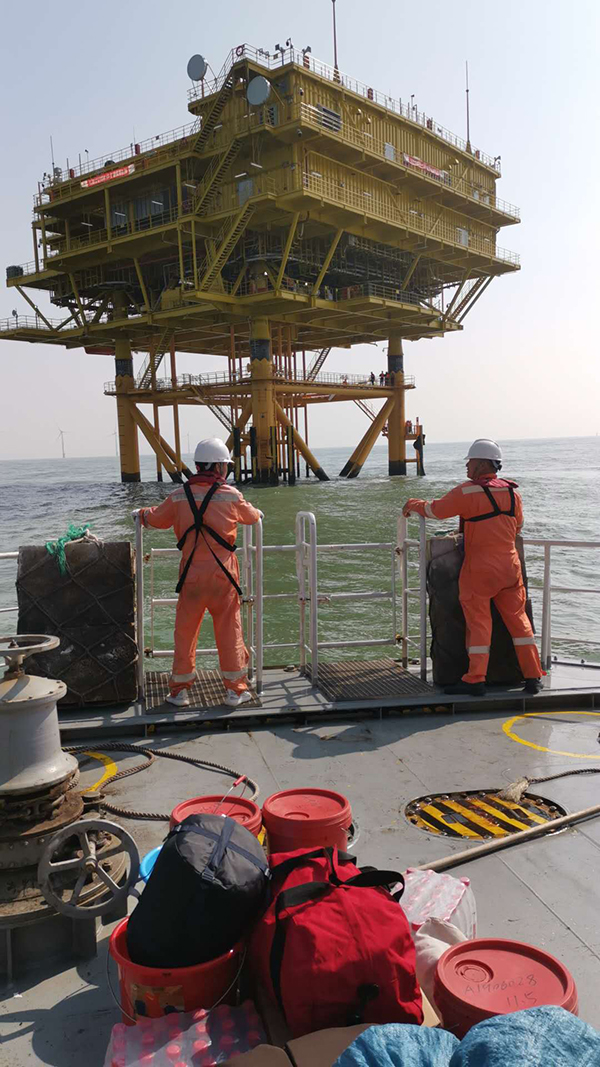 虹潤不怕遠(yuǎn)征難，直掛云帆濟滄海-虹潤儀表為海上風(fēng)電運行保駕護(hù)航