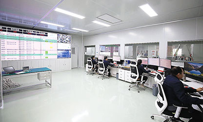 央媒持續(xù)關(guān)注 虹潤(rùn)再增信心--新華社客戶端專題報(bào)道巜福建順昌虹潤(rùn)儀表的國(guó)產(chǎn)化之路》，生動(dòng)描述虹潤(rùn)公司近年走過(guò)的成功之路